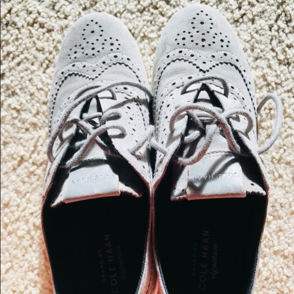 Cole Haan kids shoes Size 6B